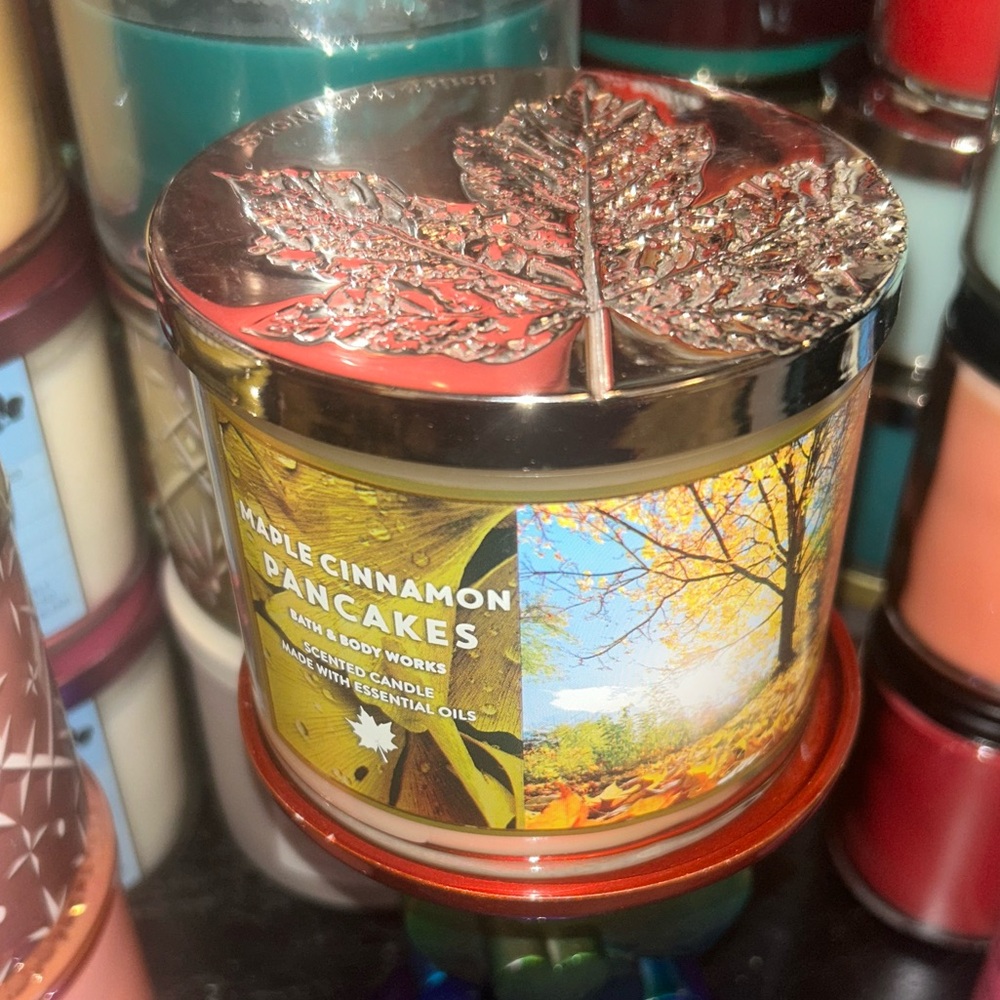 Bath and Body Works Maple Cinnamon Pancakes 3 Wick Candle